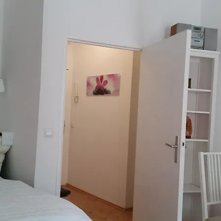 Oasis Apartment